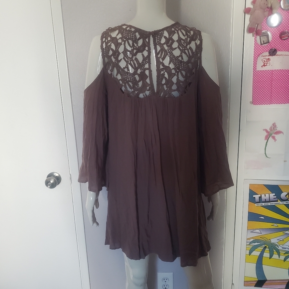 Love Riche Dress - Picture 3 of 5